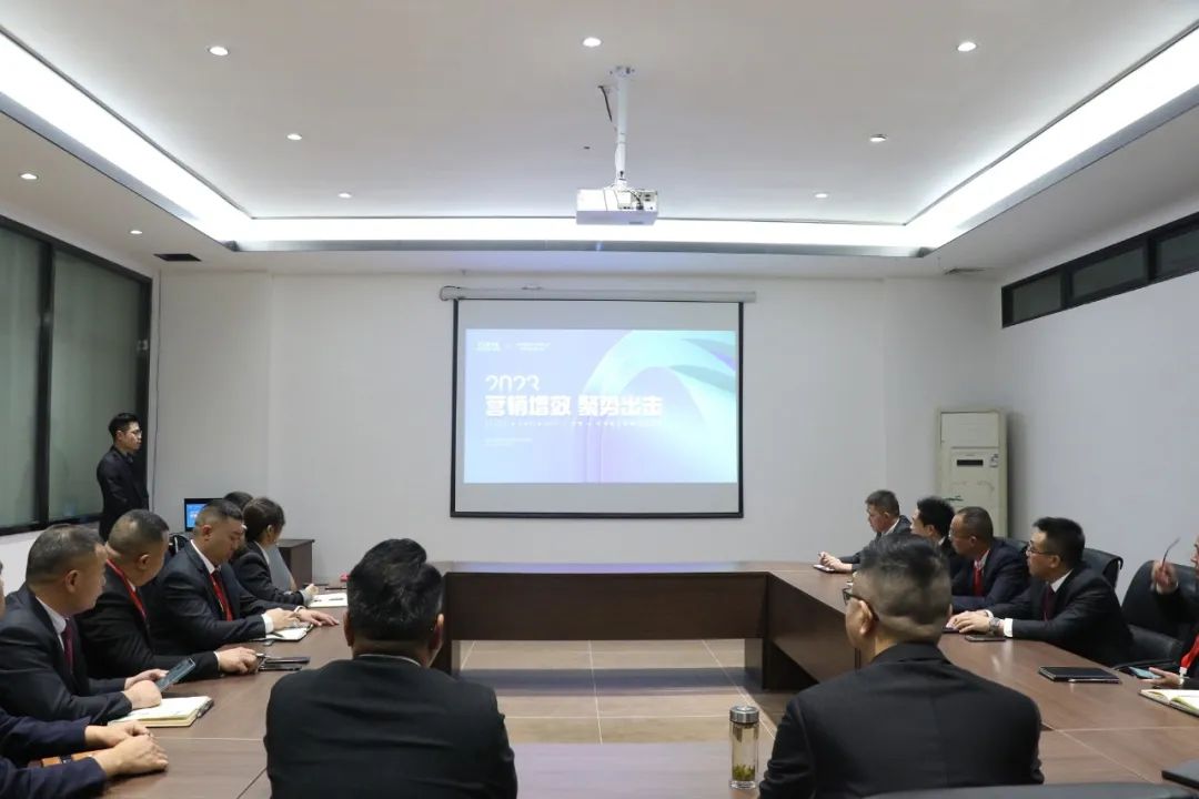“營銷增效，聚勢出擊”——神韻瓷磚品牌精英特訓(xùn)營圓滿召開！